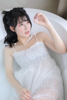 日韩欧美中文宇幕首页